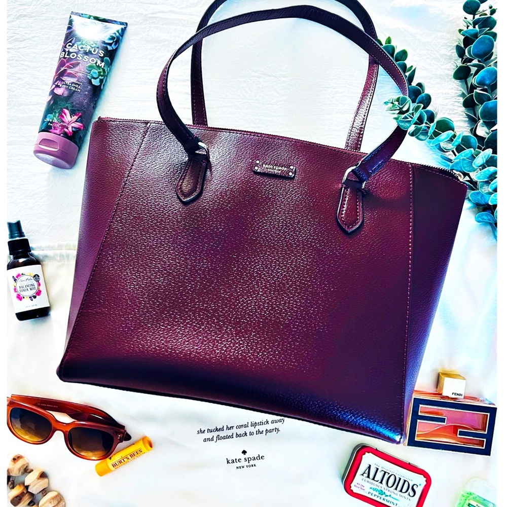 ♠️ KATE SPADE♠️ PURSE/LAPTOP BAG~Burgundy/Deep Berry ♠️ LIKE NEW!!